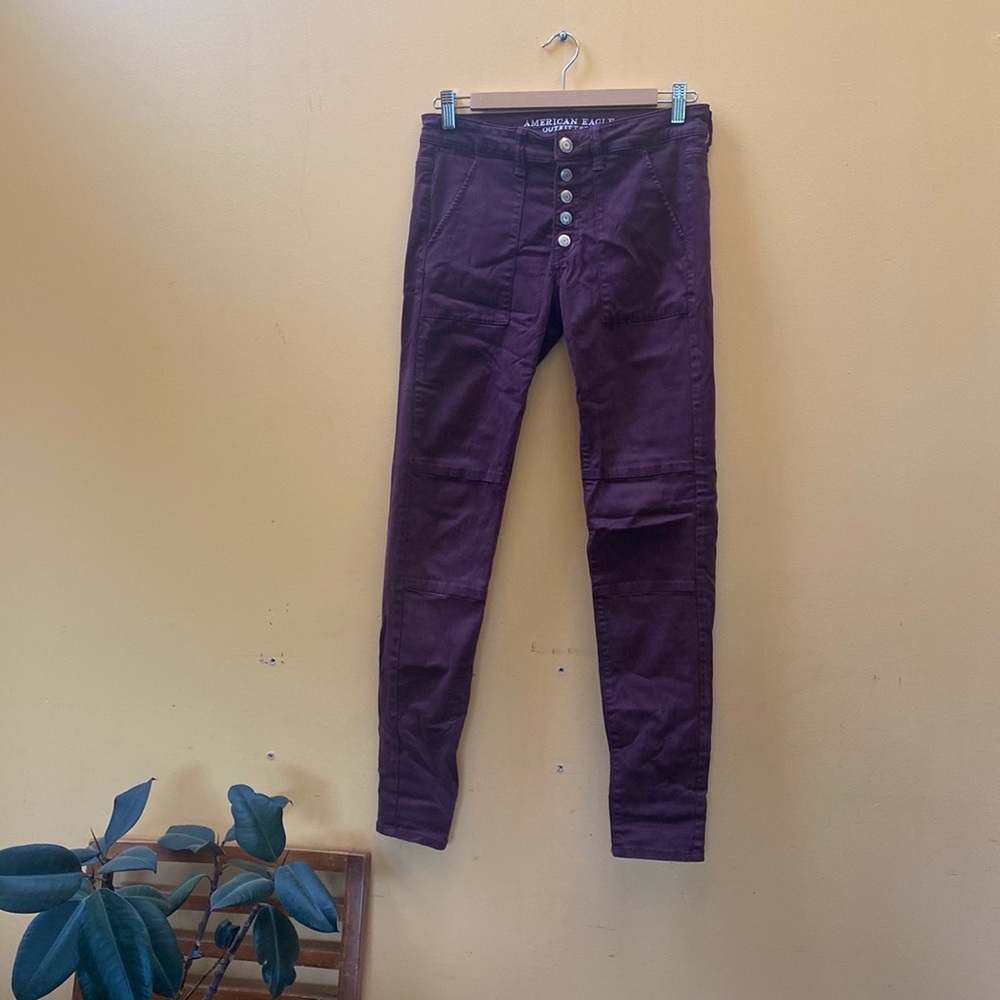 Maroon/Burgundy button up American Eagle jeggings